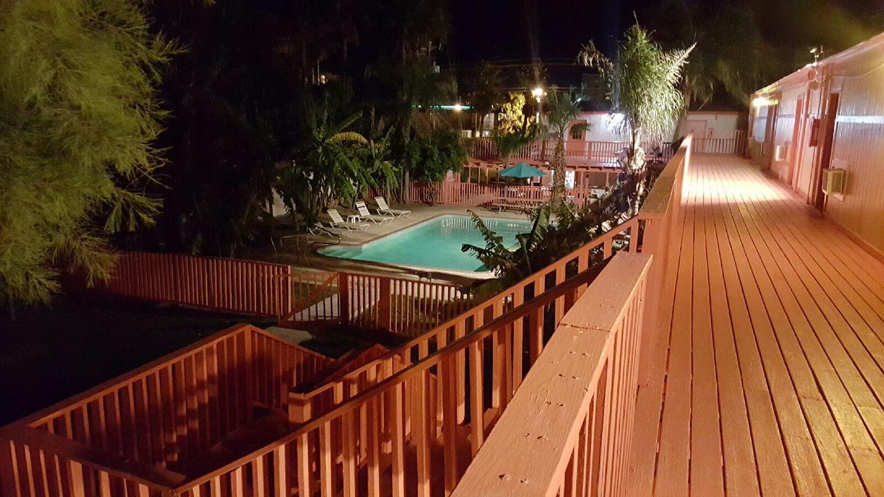 South Padre Inn サウス・パドリー・アイランド エクステリア 写真